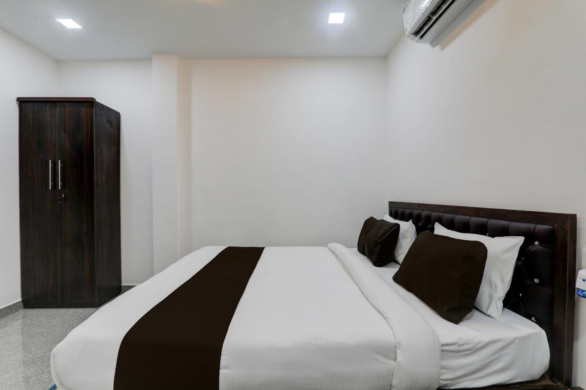 Super Hotel O Flagship Hotel Mk Palace Lucknow Extérieur photo